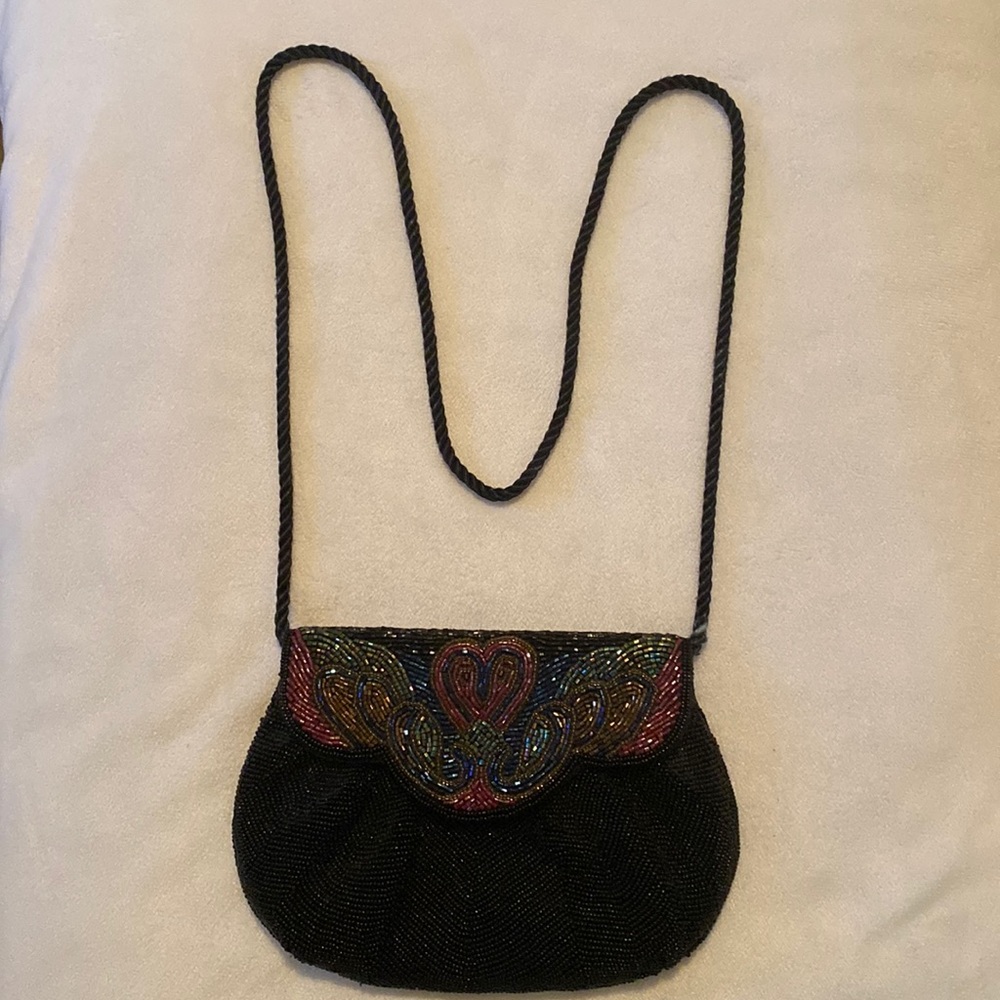 Crossbody beaded purse